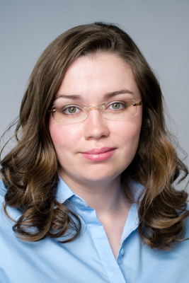 Raven Edwards headshot. 