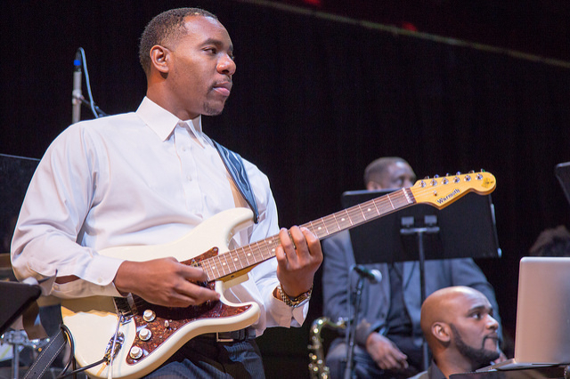 23094410885 726fc44f50 z1