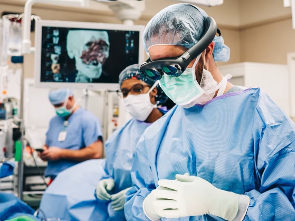 UAB Oral Oncology among first in Southeast to use augmented reality in head and neck cancer surgery