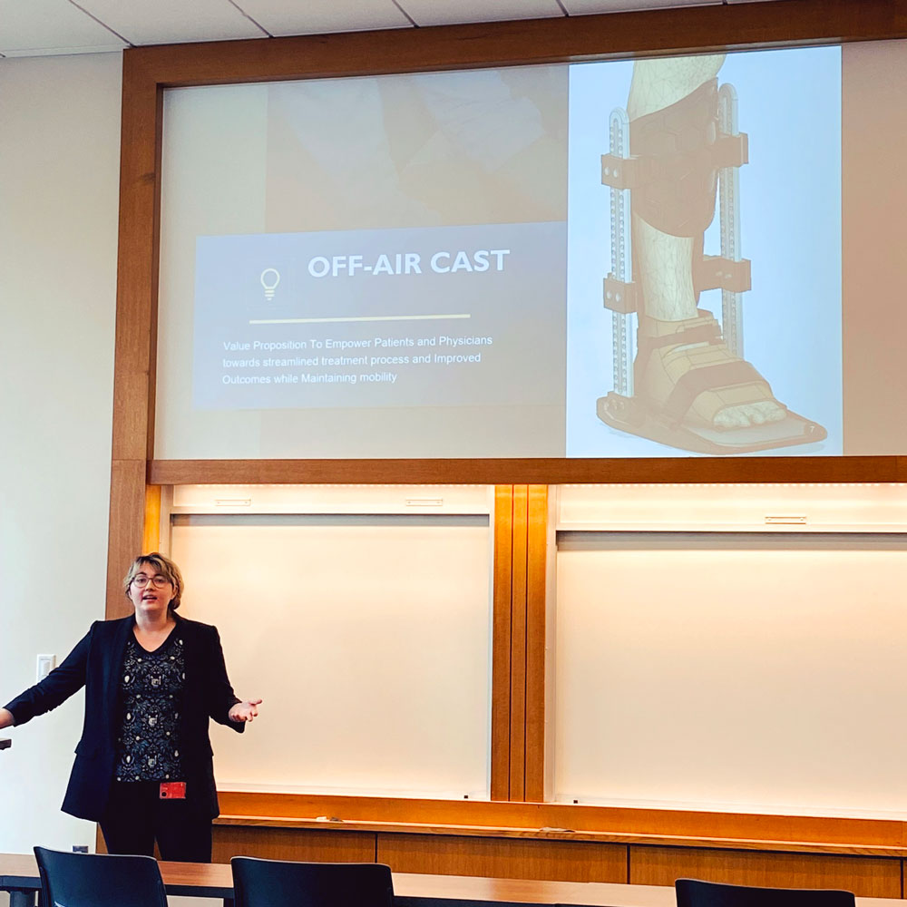 Cailin Kellum presents during the Start-Up Planning and Pitching class.