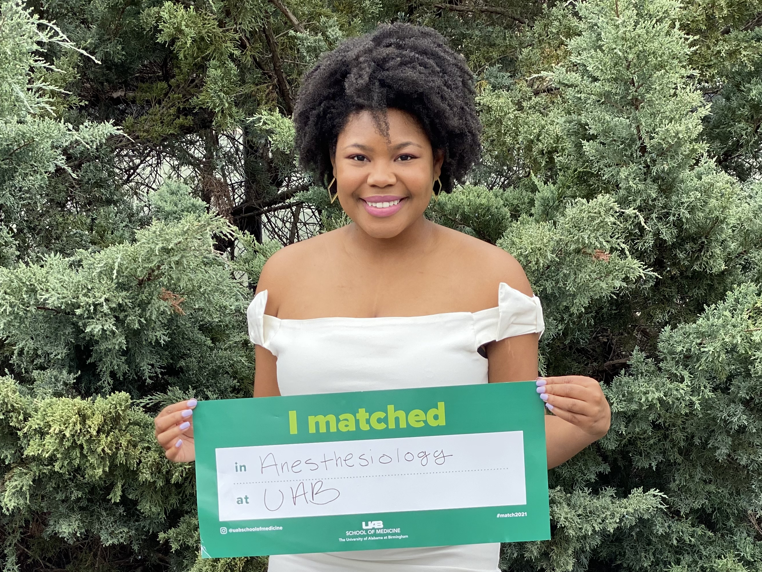 Zasmine Hymes Green Match Day