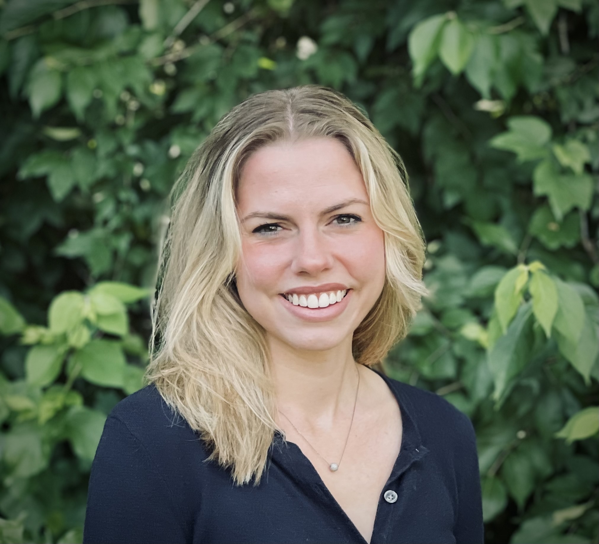 madalyn headshot