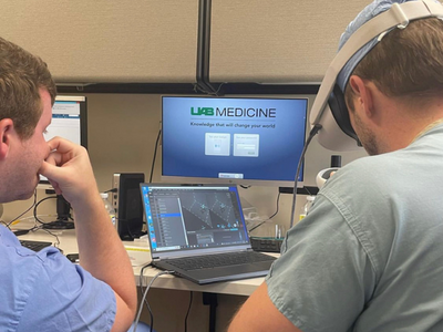 VR used in Neurosurgery training VR used in Neurosurgery training