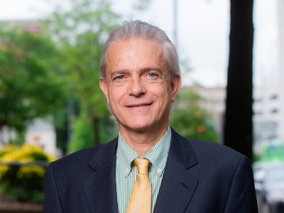 Dr. Erwin Van Meir