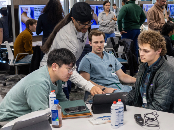 Medical students get instruction on point-of-care ultrasound