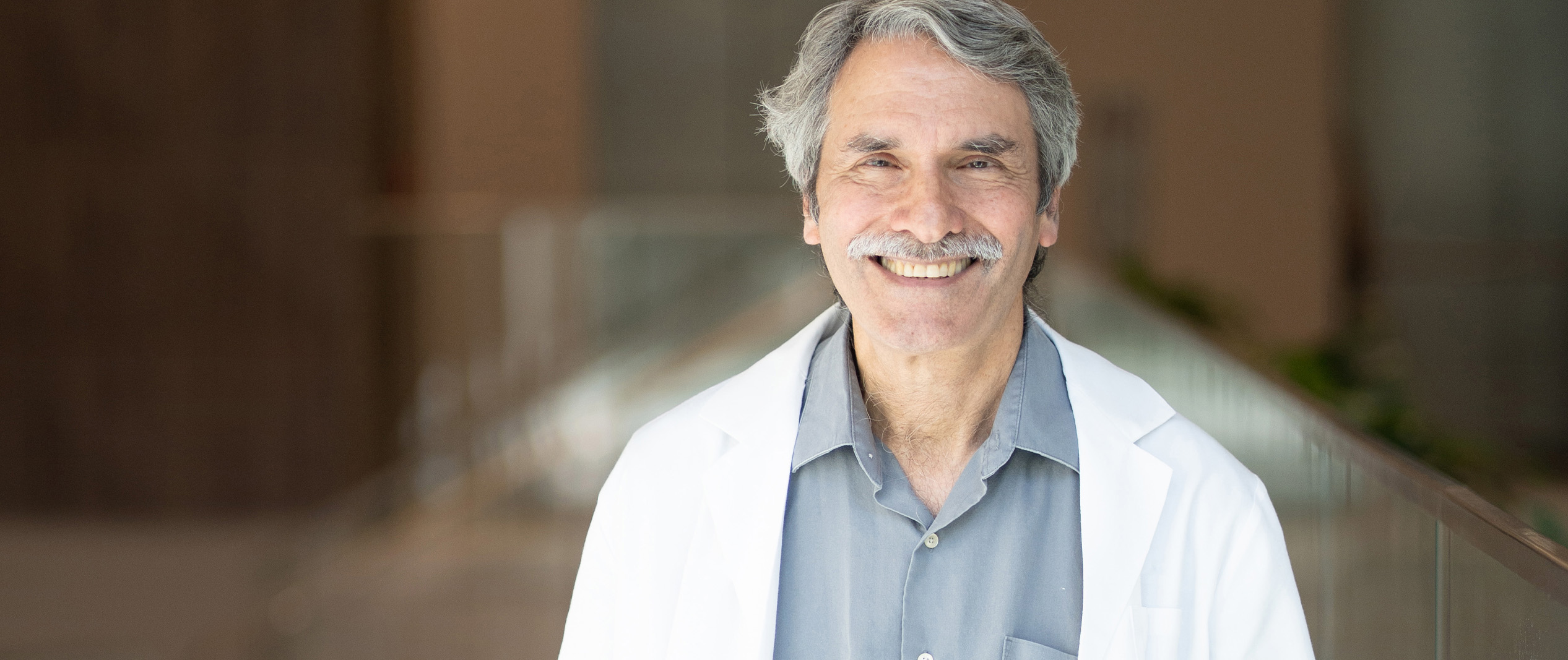 placeholder 2000X600