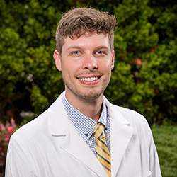 Dept. of PM&R PGY4 resident Ian Cummins, M.D.