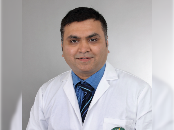 Headshot of Vivek Shukla 