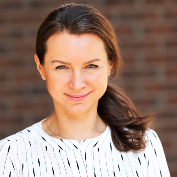 Wioletta Czaja, Ph.D. professional headshot