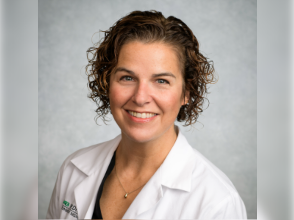 Lauren Walter, M.D., headshot