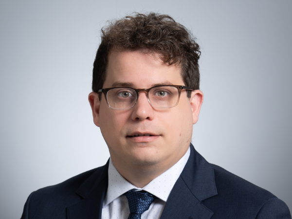 Lewis Offers Hope Studying Photoreceptor Death