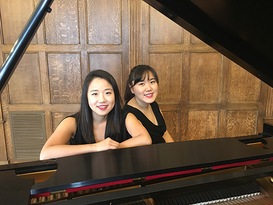 Duo Amadeae stream