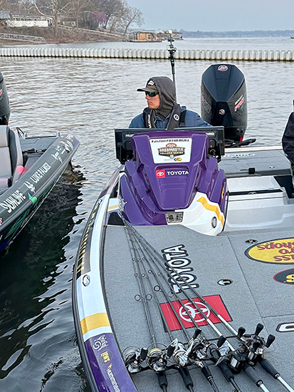 inside bassmaster04
