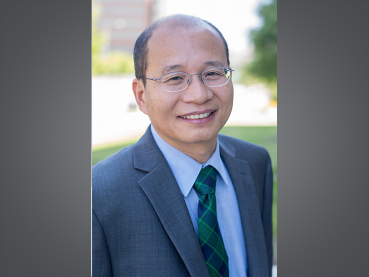 Yuliang Zheng's headshot