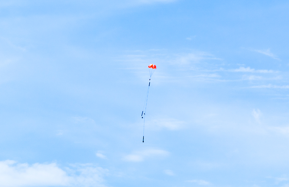 UAB's Vulcan I rocket, with parachutes successfully deployed, returns to Earth