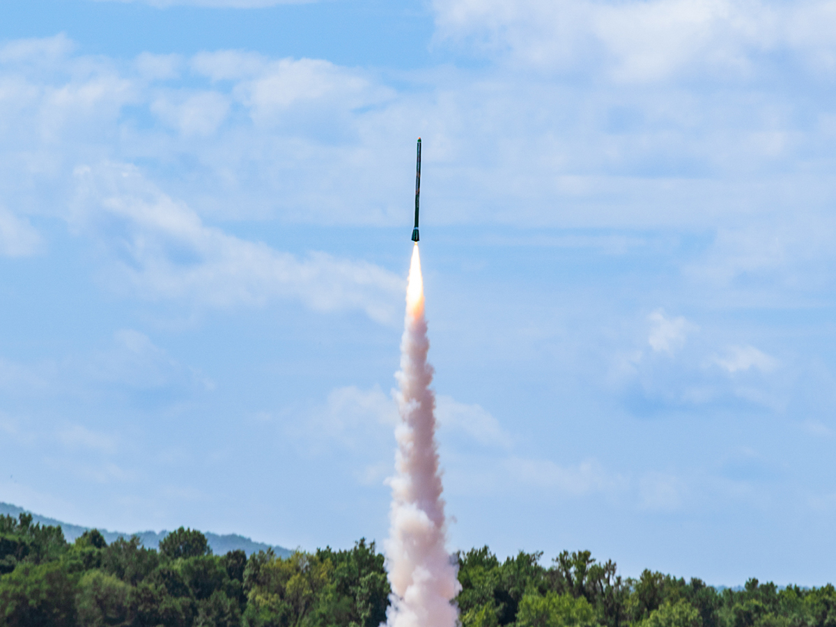 UAB's Vulcan rocket soars into the sky at the NASA Student Launch Challenge event in April 2026