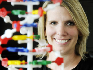 lynn_holt talks family history during holidays