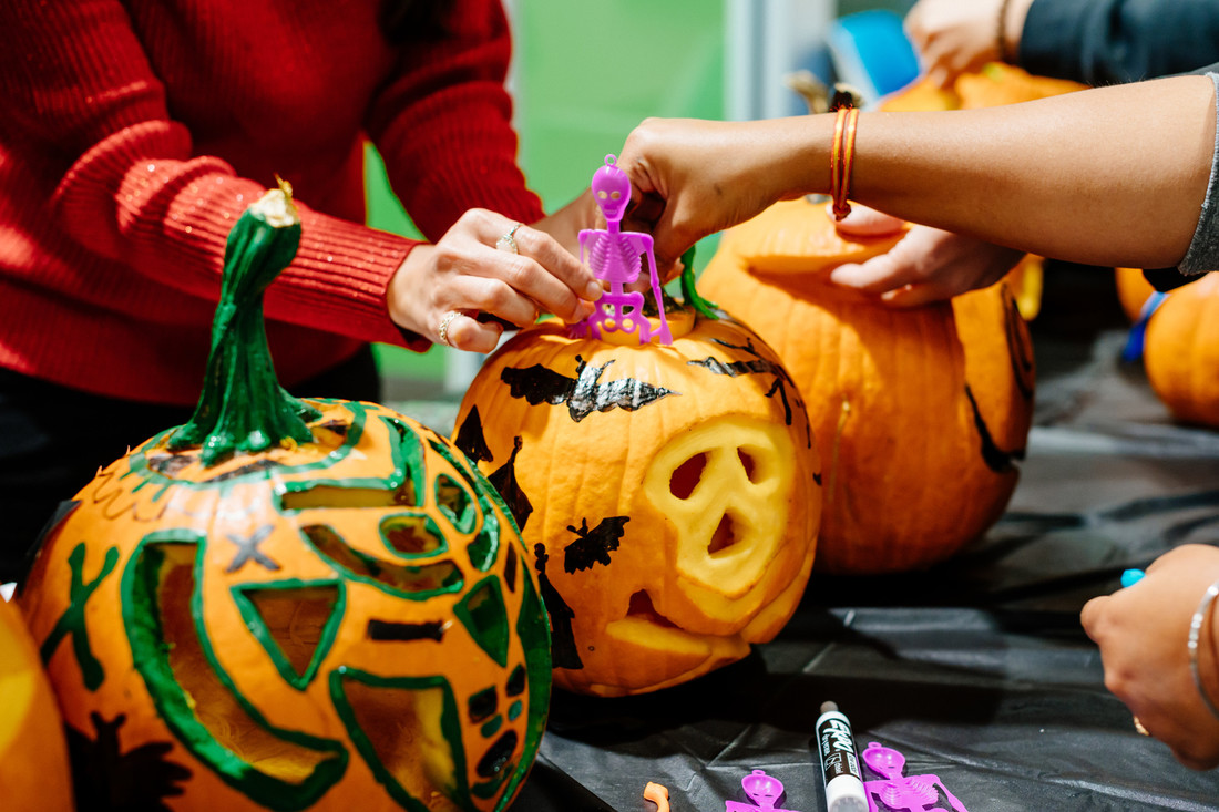 RS36718 halloween 20191031 011 5294 scr